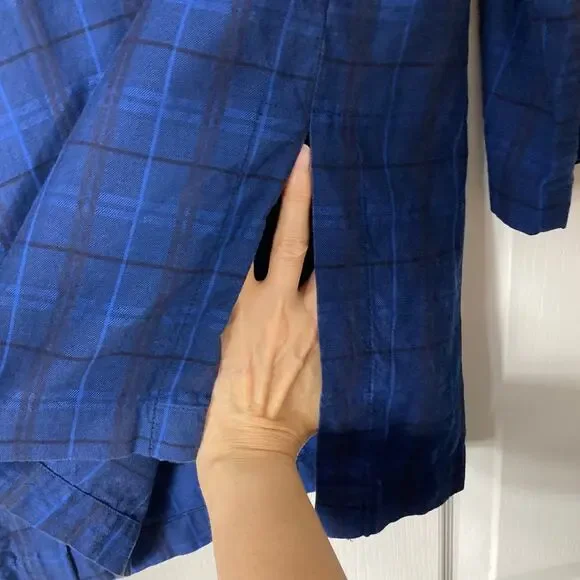 NWOT BLANQUE Top Shirt Tunic One-Size Blue Plaid Button-Up Long-Sleeve Slit-Side